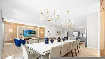 Paradiso 12bd Pool Summerkitchen Gameroom Cinema