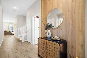 Paradiso 12bd Pool Summerkitchen Gameroom Cinema