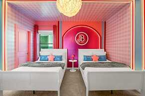 Paradiso 12bd Pool Summerkitchen Gameroom Cinema