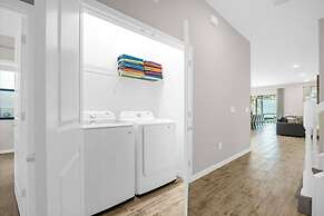 Paradiso 12bd Pool Summerkitchen Gameroom Cinema