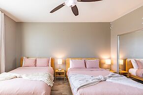 Luxe Indio Stay w Pool Tiki Bar Fire Pit Near Coachella Longfellow