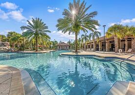 Upstay - Solterra Home w Private Pool Hot Tub