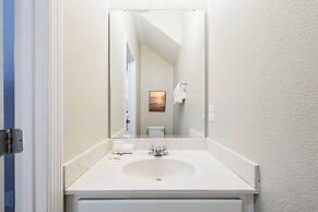 Upstay - Solterra Home w Private Pool Hot Tub