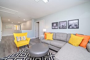 Upstay - Solterra Home w Private Pool Hot Tub