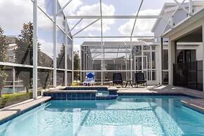 Luxury 9BR Villa Poolside Bliss n Pool Table Fun