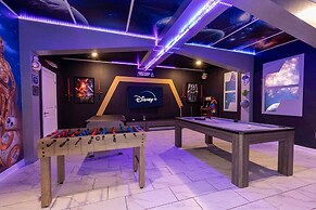 Luxury 9BR Villa Poolside Bliss n Pool Table Fun