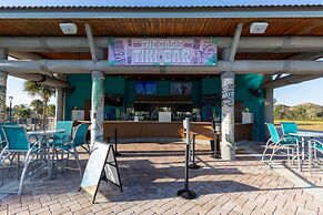 Luxury 9BR Villa Poolside Bliss n Pool Table Fun