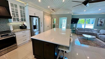 Lagoon Getaway in Fort Myers Beach