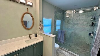 Lagoon Getaway in Fort Myers Beach