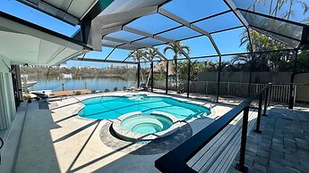 Lagoon Getaway in Fort Myers Beach