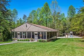 Sleeps 4 Mountain Views Indoor Pool Hot Tub