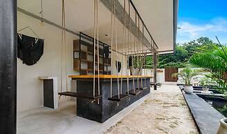 Ocean Breeze Loft Steps Away From Hotel Zone