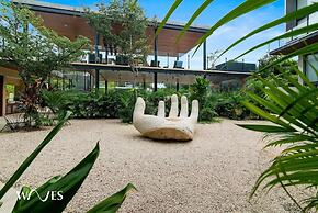 Ocean Breeze Loft Steps Away From Hotel Zone