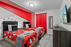 Relaxing Getaway Near Disney With Pool Themed Rooms