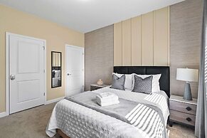 Relaxing Getaway Near Disney With Pool Themed Rooms