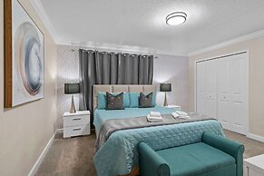 Relaxing Getaway Near Disney With Pool Themed Rooms