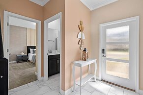 Relaxing Getaway Near Disney With Pool Themed Rooms