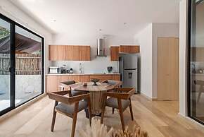 Best Private Pool 1 Full BR 2sofabeds Amenities