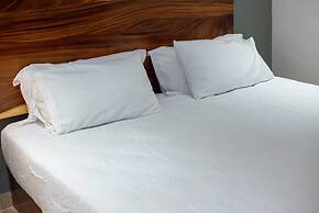 Best Private Pool 1 Full BR 2sofabeds Amenities