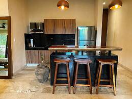 Spacious 2 BR Apartment With Private Pool Top Amenities