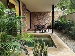 Spacious 2 BR Apartment With Private Pool Top Amenities