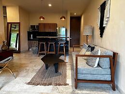 Spacious 2 BR Apartment With Private Pool Top Amenities