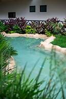 2 BR Apartment With Spacious Loft Close From Beach Zone