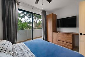 1 Br LX Amenities Prime Location