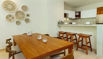 2 Br Roof w Infinity Pool Jacuzzi Spacious