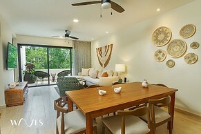 2 Br Roof w Infinity Pool Jacuzzi Spacious