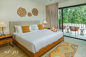 2 Br Roof w Infinity Pool Jacuzzi Spacious