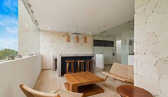 1 Br Great Located Pool Gym Coworking