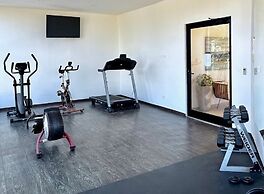 Studio w Private Pool Gym Relaxing Green Areas