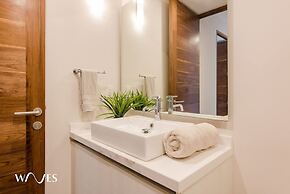 Pool View 1 Br Steps Away From the Beach