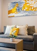 Pool View 1 Br Steps Away From the Beach