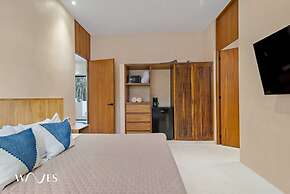 Spacious 3 Br w Private Pool Exclusive Gym