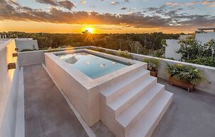 Studio With Great Rooftop Pool