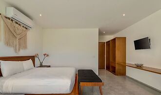 Studio With Great Rooftop Pool