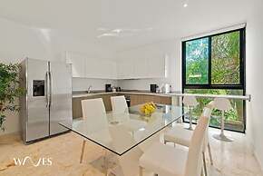 2 Br Luminous and Spacious Pool View Apt