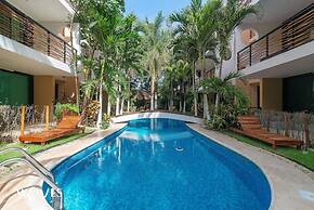 2 Br Luminous and Spacious Pool View Apt