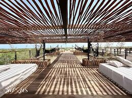 Great Located 2 Br w Terrace Private Pool