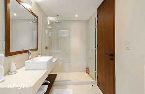 Great Located 2 Br w Terrace Private Pool