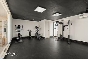 Great Located w Private Pool Fully Equipped Gym