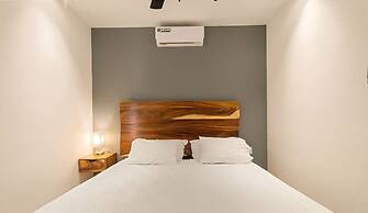 Great Located w Private Pool Fully Equipped Gym