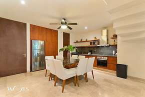 2 Br PH w Private Pool in Luxury Gated Community