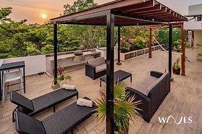 Great Located Spacious 2 BR Apartment With Amazing Terrace by Waves Ma