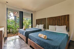 2BR w Private Pool - Steps Away From the Beach