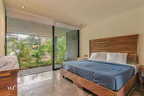 2BR w Private Pool - Steps Away From the Beach