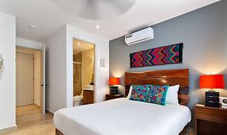 Colorful Perfect Located 2 Br w Great Amenities