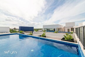 Colorful Perfect Located 2 Br w Great Amenities